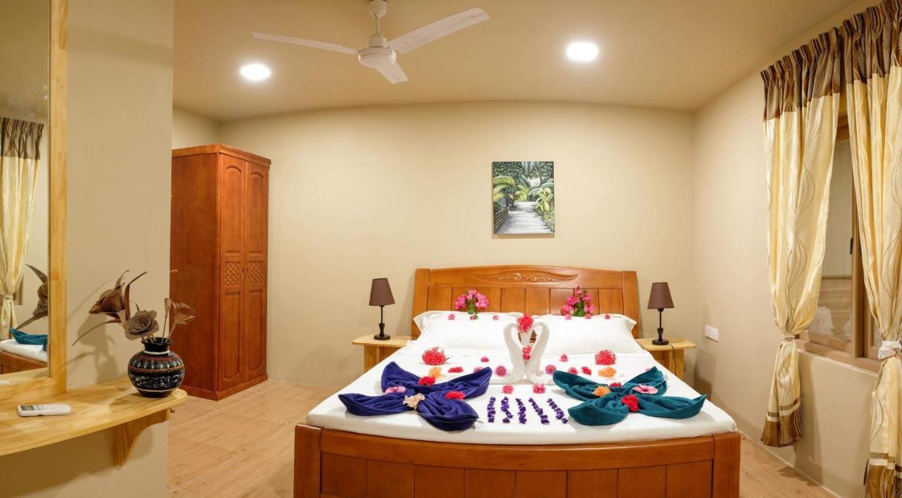 Muraka Inn Thoddoo Esterno foto
